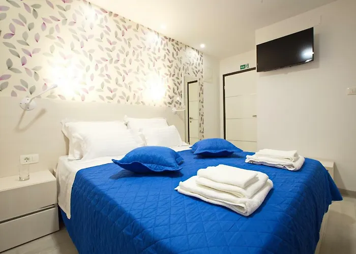 ゲストハウス Laurea